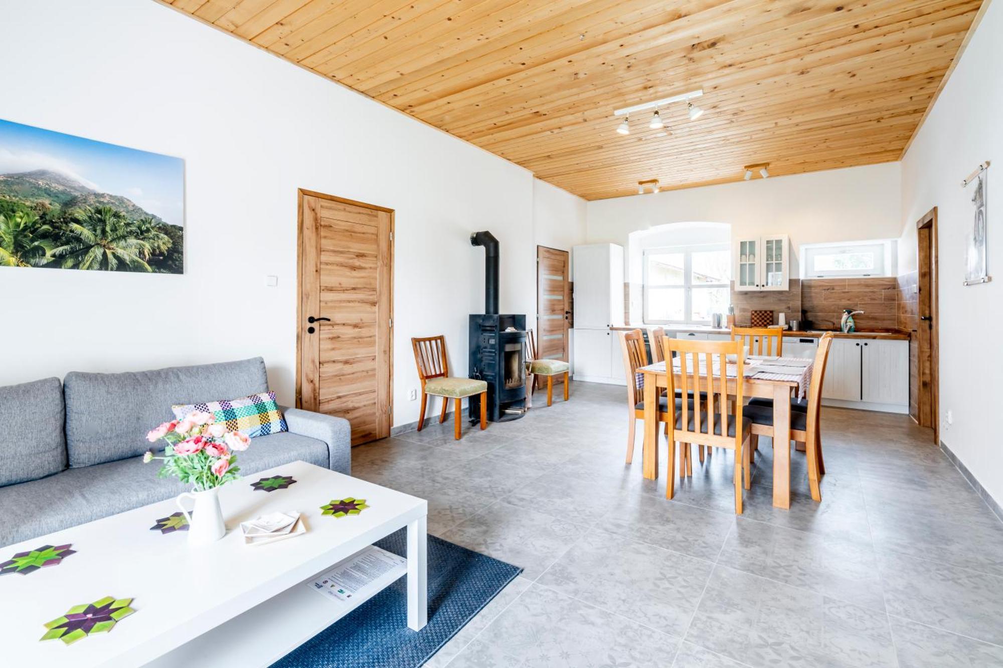 Dvur Dolenec Apartment Rohoznice  Bagian luar foto